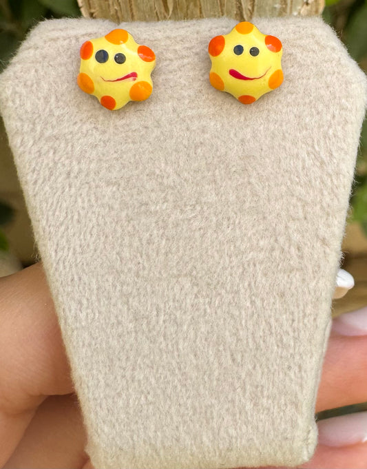 Sunny Smiles in orange Earrings