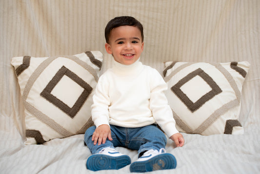 Boys' Classic Half Collar in White